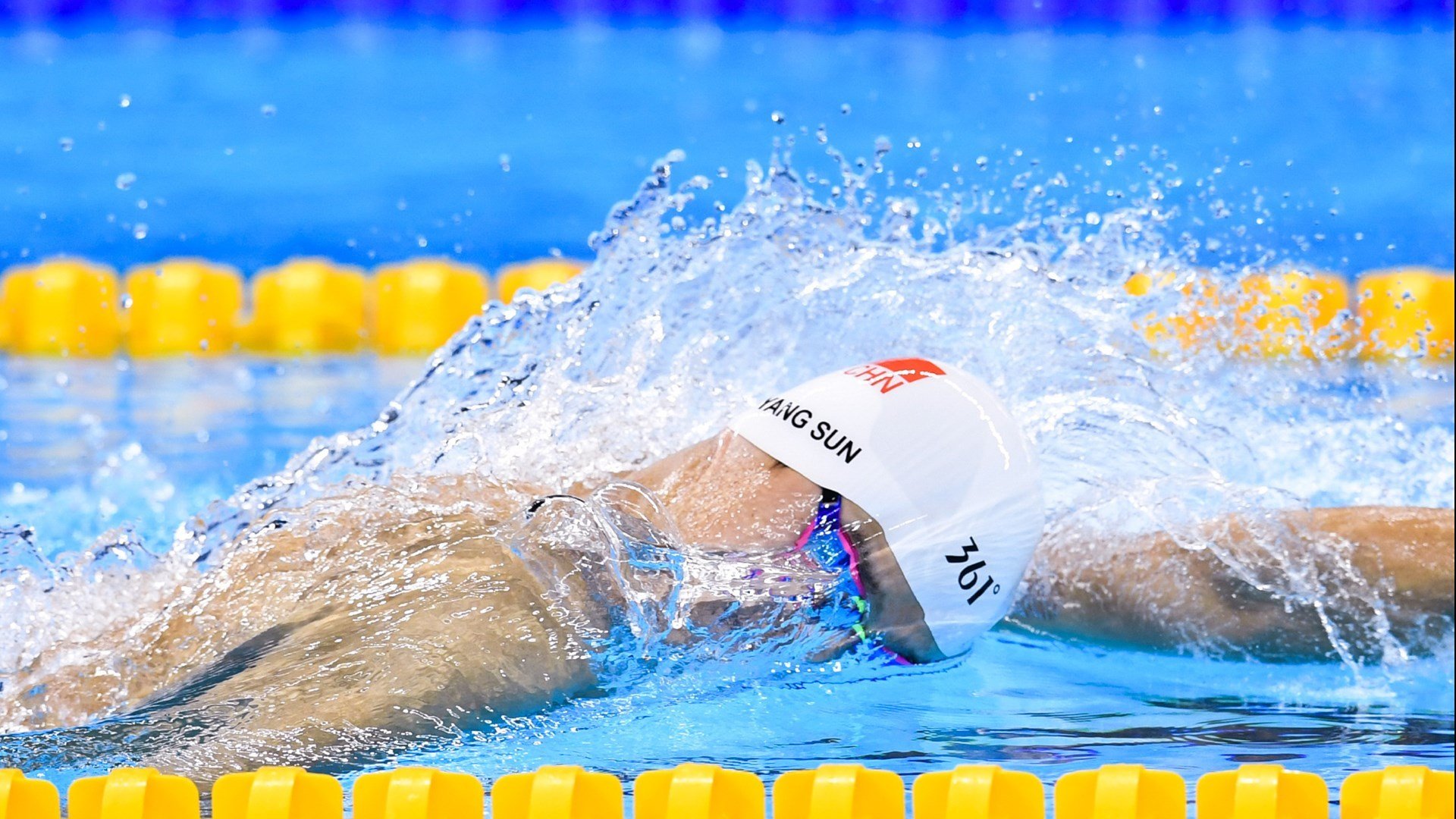 国足关键比赛表现回顾，国足关键之战